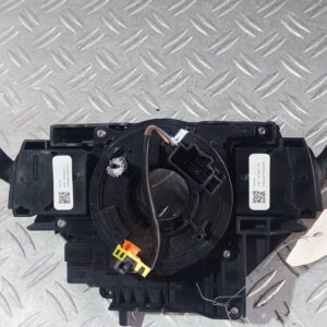 Bloc lumini cu manete si spira volan FORD B-MAX cod 8A6T-13N064-BH
