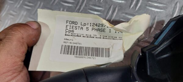 20250719_193104-scaled-1.jpg Bloc lumini cu manete si spira volan FORD FIESTA V