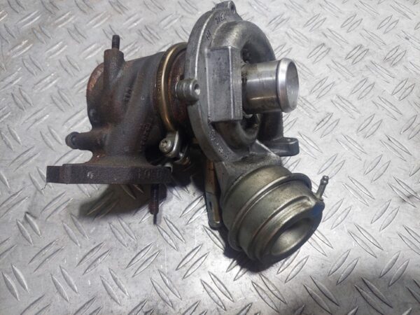 20250725_174043.jpg Turbina FIAT Panda II 1.3 D Multijet cod motor A13DTC cod : 55231037