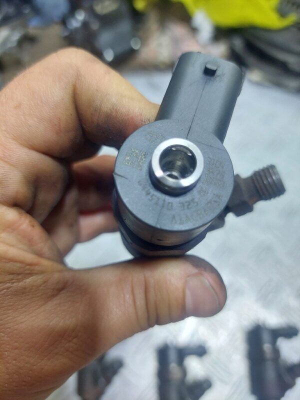 20250725_174400-rotated-1.jpg Injector OPEL Corsa D Hatchback (S07) 1.3 CDTI cod motor A13DTC cod : 0445110325