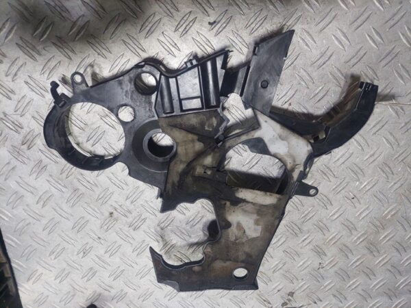 20250725_174959-rotated-1.jpg Carcasa curea distributie AUDI A3 Hatchback (8P1) 1.6 TDI cod motor CAY cod : 03L109145В