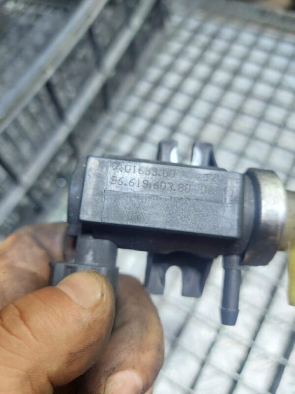 Electrovalva PEUGEOT 607 Sedan 2.0 HDI cod motor PSA RHF 140 Cp cod : 9661960380