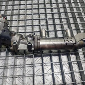 20250725_180702.jpg Racitor gaze Citroen C6 2.7 HDI Bi-Turbo 2.7 HDI PSA cod motor UHZ 204 Cp cod : 4U3Q9Y493BJ