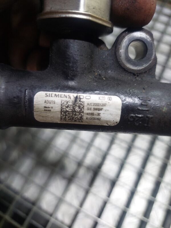 Rampa Injectoare Peugeot 407 2.7 HDI PSA cod motor UHZ 204 Cp cod : A2C20001297