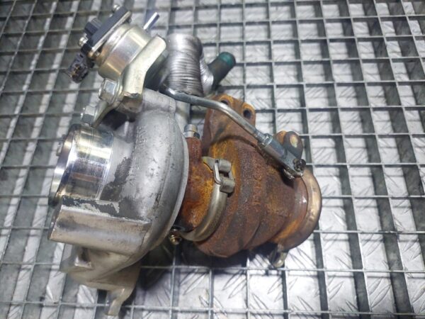 Turbina FORD Fiesta Mk6 1.5 TDCI cod motor UGJC cod 9673283680