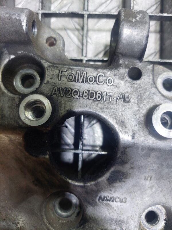 Suport compresor AC Ford Fusion 1.5 diesel cod motor UGJC cod AV2Q-8D611-AB