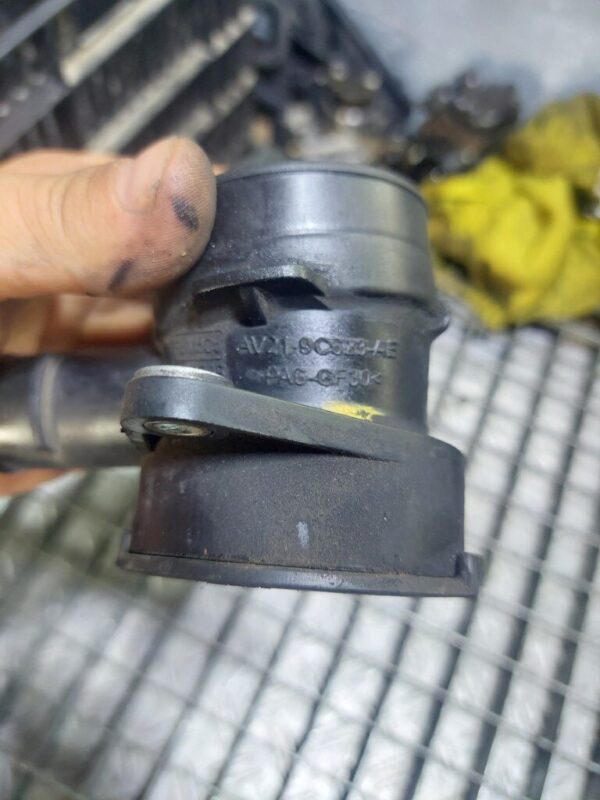 20250725_191751-rotated-1.jpg Furtun tubulatura intercooler Ford Fiesta 1.5 TDCI cod motor UGJC cod : AV219C623AE