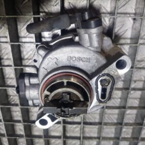 20250725_191958-rotated-1.jpg Pompa vacuum Ford Fiesta 6 1.5 TDCI cod motor UGJC