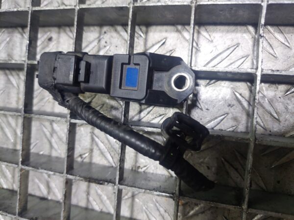 20250725_192257.jpg Senzor Presiune Gaze FORD Fiesta Mk6 Hatchback (JA8, JR8) 1.5 TDCI cod motor UGJC cod : 9651931280