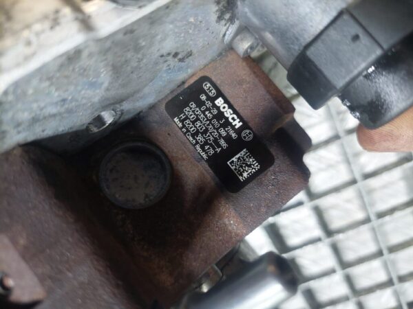 Pompa inalta presiune Renault Laguna 2.0 DCI M9R761 cod : 0445010099 / 8200803375A