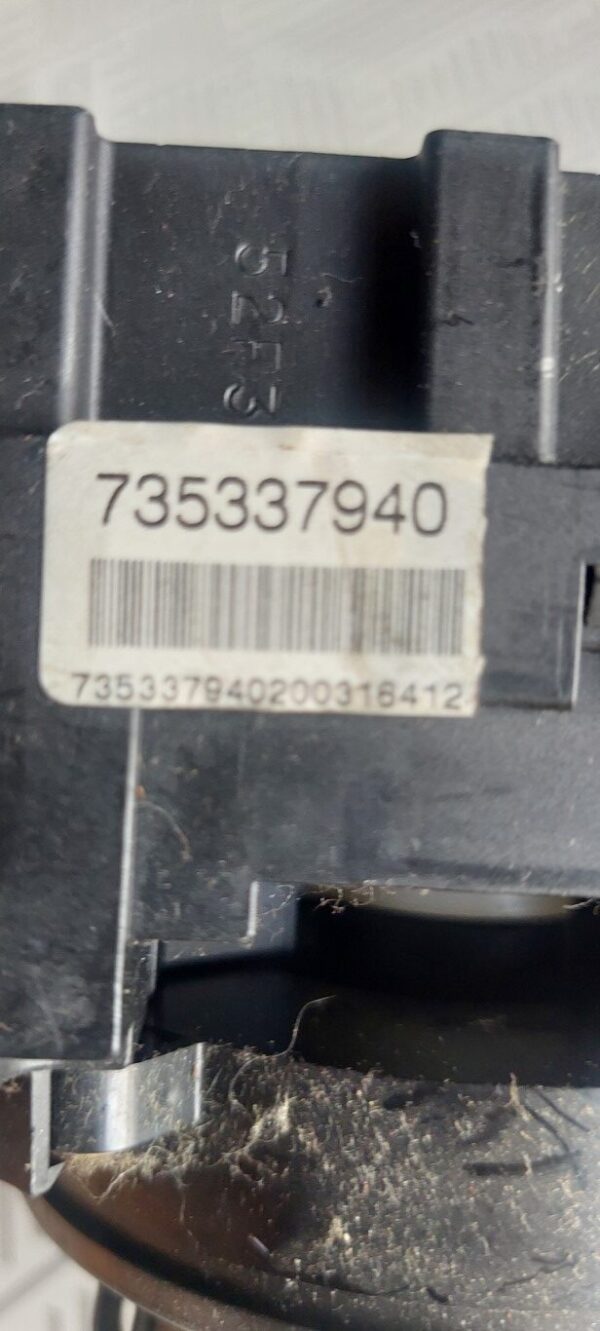 20250728_180605-rotated-1.jpg Bloc lumini cu manete si spira volan Fiat Punto 2 1.4 i Cod 735337940