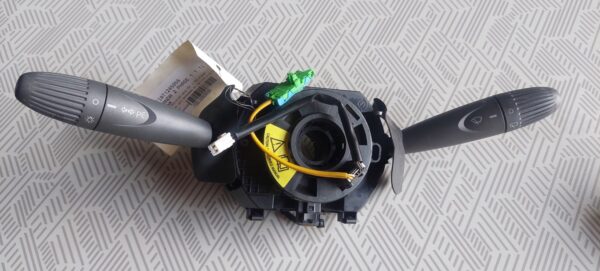 20250728_180934.jpg Bloc lumini cu manete si spira volan Fiat Panda 2006 1.1 i Cod 735398129