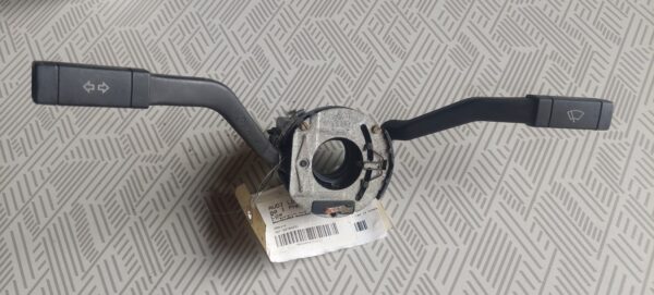 Bloc lumini cu manete si spira volan AUDI 80 B2 1.8 GTE