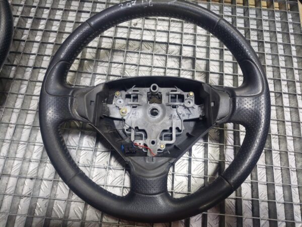 Volan Peugeot 207 CC COD 96585075
