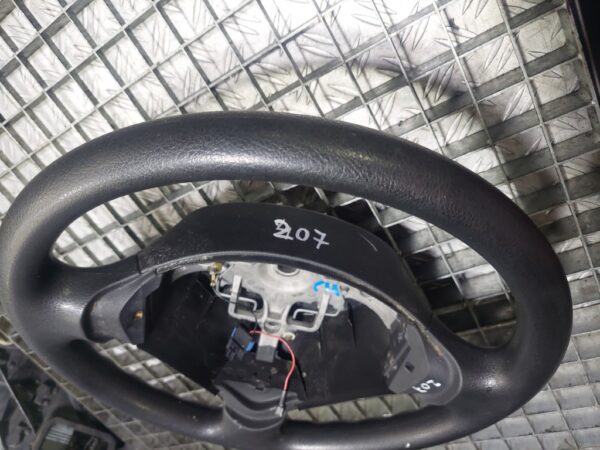 20250818_184907.jpg Volan Peugeot 207 (2006-2009) 1.4 HDI COD 96500663