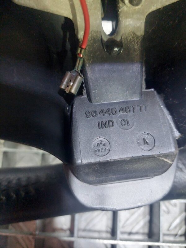 Volan Peugeot 407 2.0 16v cod 9644548777