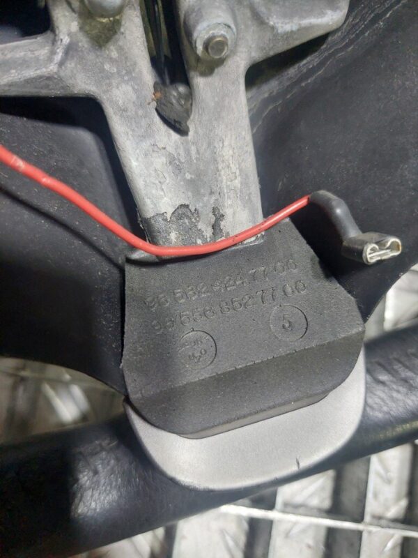 20250818_185920-rotated-1.jpg Volan Peugeot 407 SW 2.0 HDI 2007 cod 9655685277