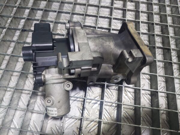 Supapa EGR Peugeot 607 Sedan 2.2 HDI 170 Cp cod 4HT Cod 9656911780