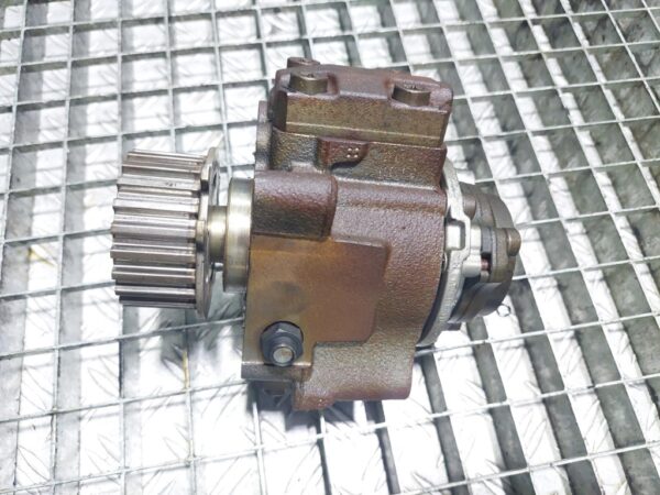 20250826_194218.jpg Pompa inalta presiune PEUGEOT 2008 Break (CU_) 1.6 HDi cod 9672605380