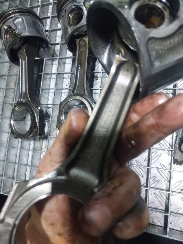 Biela Piston Peugeot Boxer cod mot 4H03 2.2 HDI