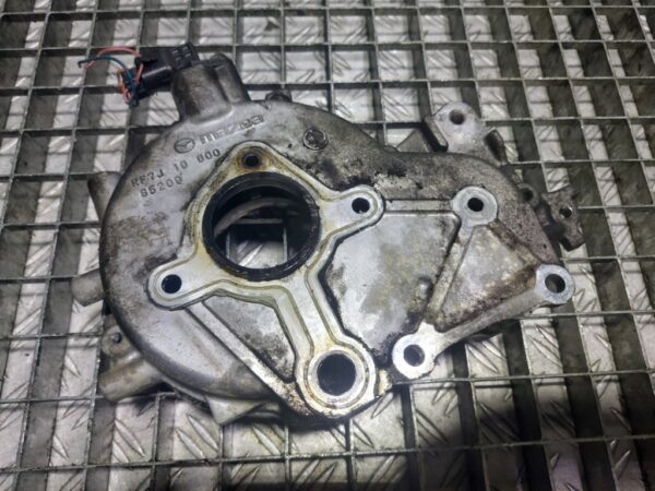 Capac Suport Pompa Vacuum Mazda 3 2.2 D cod motor RF7J 10600 S5209