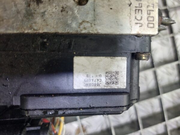 20250830_165243-rotated-1.jpg Pompa abs Nissan X-Trail 2007 2.0 i cod 47600AR005