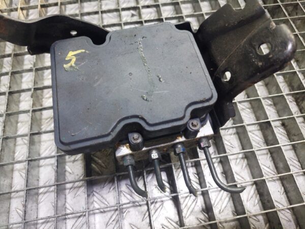 Pompa abs SUZUKI SWIFT cod 56110-60P A0