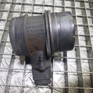 Debitmetru aer VW Jetta Mk5 (1K) 2.0 TDI cod 074906461B