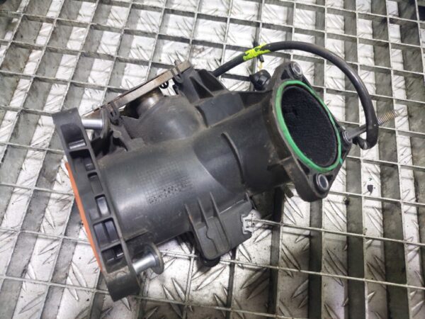 Galerie admisie Bmw 3 Coupe (E92) 2.0 diesel N47D20C cod 850640605