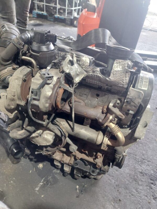 Motor fara anexe VW Golf V 2.0 TDI 136 cai cod motor CBD