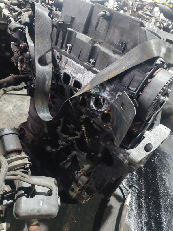 Motor fara anexe VW Golf V 1.9 TDI 105 cai cod motor BLS 2007 2008