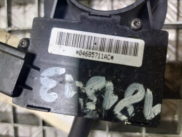 Maneta semnalizare Chrysler Voyager 2.8 Diesel cod 04685711AC