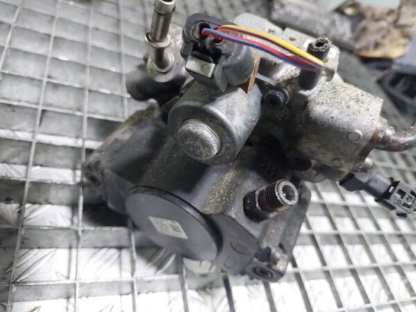 Pompa inalta presiune Mercedes Sprinter 2.2 CDi cod motor 651956 cod A6510702601