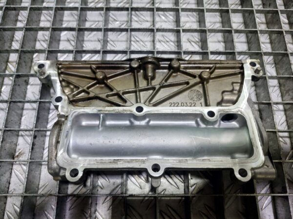 20250924_182211.jpg Capac chiulasa Mercedes Sprinter 2.2 CDi cod motor 651956 cod A6510150601