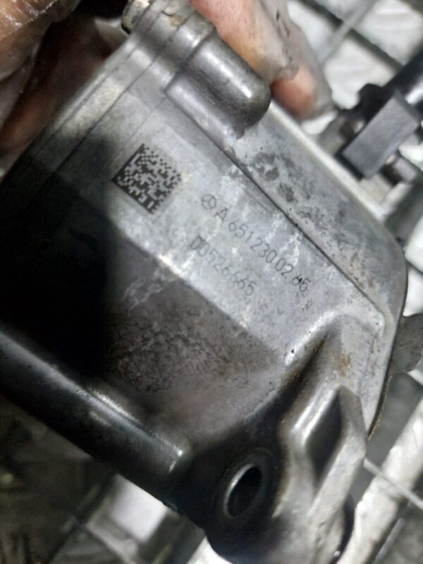 20250929_190152-rotated-1.jpg Pompa vacuum Mercedes GLA 2.2 CDI cod motor 651930 cod A6512300265