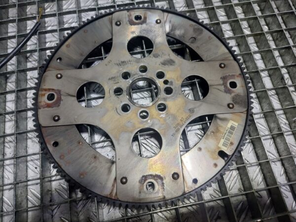 Coroana volanta BMW Seria 3 E90 2.0 D 177 CP cod motor N47D20A cod 7797964-04