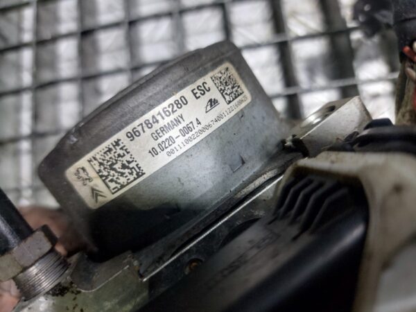 Pompa ABS Peugeot 208 cod 9678416280