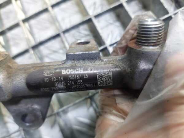 20250930_163645.jpg Rampa injectoare cu regulator Renault Megane 3 1.9 dCi cod 8200750048 / 0445214158 / H8200576687