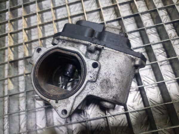 Egr Audi A6 C6 Sedan (4F2) 2.0 TDI cod 03L131501E
