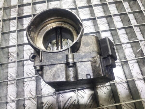Clapeta acceleratie Audi A6 C5 2.5 TDI cod 059128063B