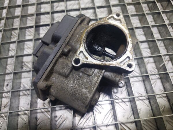 Egr Audi A3 Hatchback (8P1) 2.0 TDI cod 03G131501 / 216035358