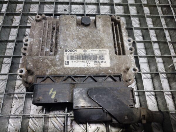 Calculator Motor ECU Opel Astra GTC 1.7 CDTI Euro 4 cod 98074154 Calculator Motor ECU Opel Astra GTC 1.7 CDTI Euro 4 cod 98074154