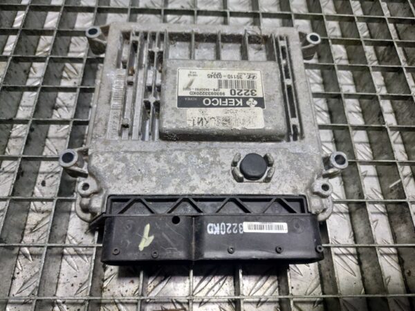 Calculator Motor Ecu Hyundai i20 PB 2008 - 2012 1.2 B cod 3911003345 Calculator Motor Ecu Hyundai i20 PB 2008 - 2012 1.2 B cod 3911003345