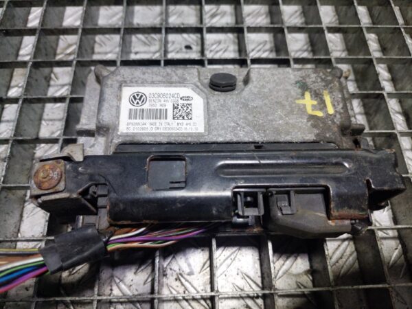 Calculator Motor Ecu Seat Ibiza V 1.4 cod 03C906024CD