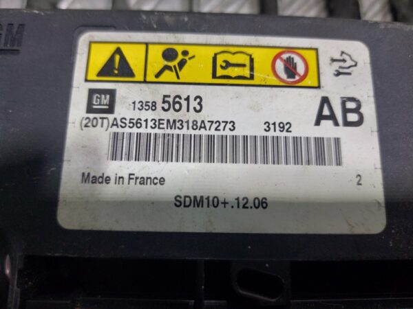 Calculator Airbag Opel Astra J Facelift 1.7 CDTI 2014 cod 13585613
