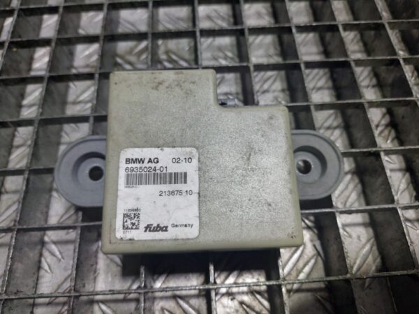 Modul amplificator BMW X5 E70 facelift 2010 - 2013 cod 693502401