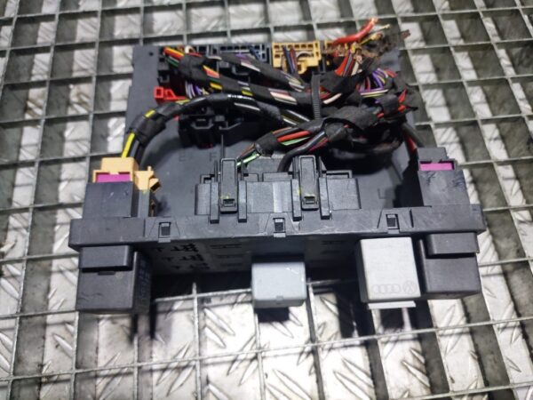 Calculator confort Volkswagen Tiguan 2.0 TDI cod 3C8937049D