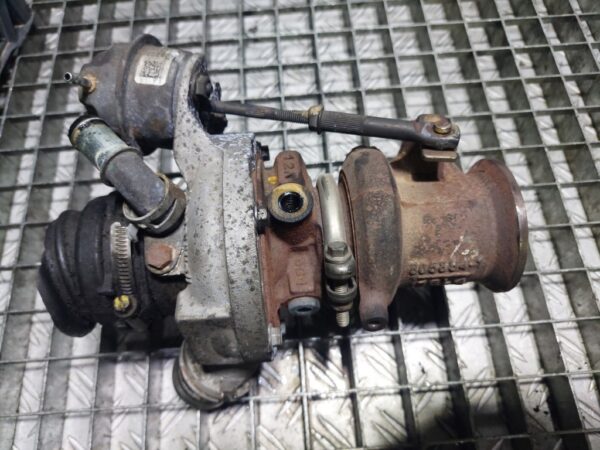 20250930_191139.jpg Turbina Opel Astra J 1.6 CDTi Euro 5 110 cp cod motor LVM cod 55583588