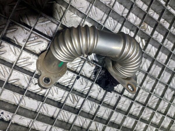 20250930_191351-rotated-1.jpg Conducta egr Opel Astra J Sports Tourer (P10) 1.6 CDTi cod motor LVM cod 55574012