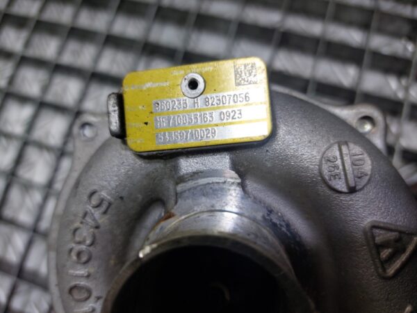 Turbina Renault Fluence 1.5 dci Euro 5 86 cp cod motor K9K766 cod 54359710029